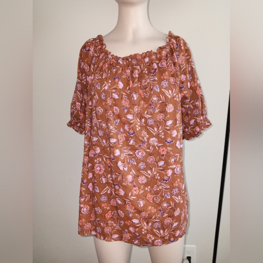 Gap floral print blouse size large